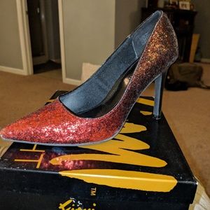 Red to black ombre glitter heels
